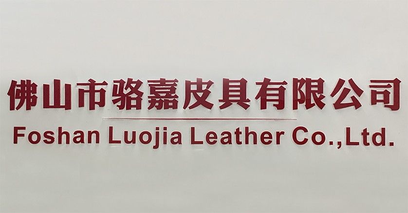 Crazy Horse Leather Duffel Bag with Shoes Compartment Vintage Brown Real Leather Travel Bag for Men